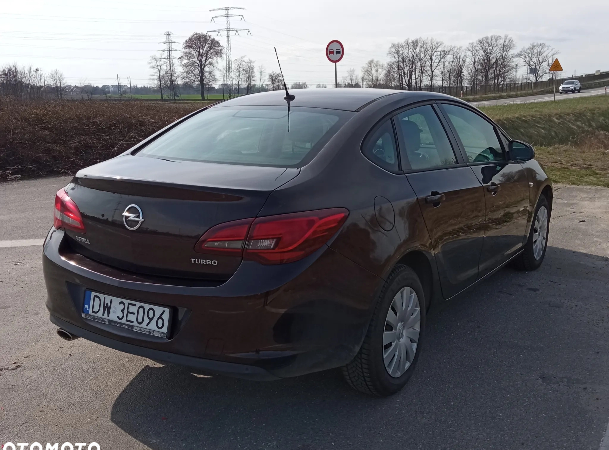 Opel Astra cena 34500 przebieg: 177000, rok produkcji 2015 z Siechnice małe 29
